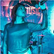 Profesora de iniciación musical y técnica vocal